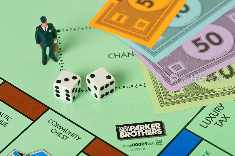 垄断棋盘游戏和金融观察家