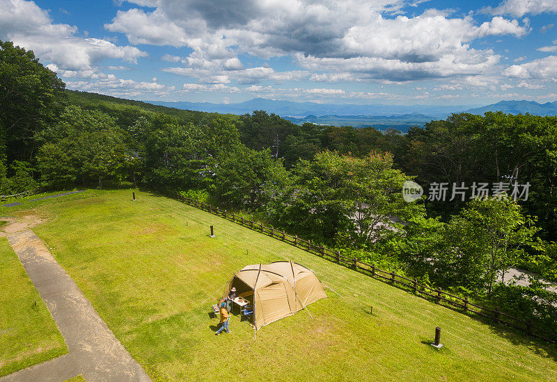 北日本户外露营鸟瞰图