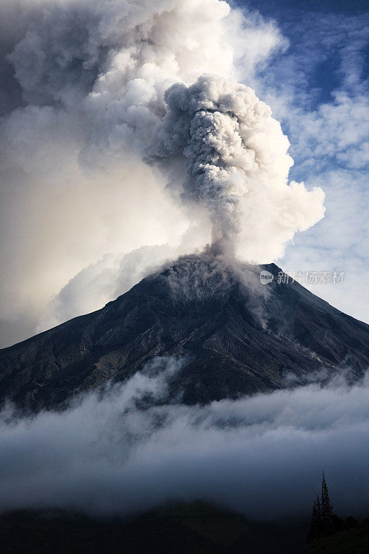 Tungurahua火山喷发