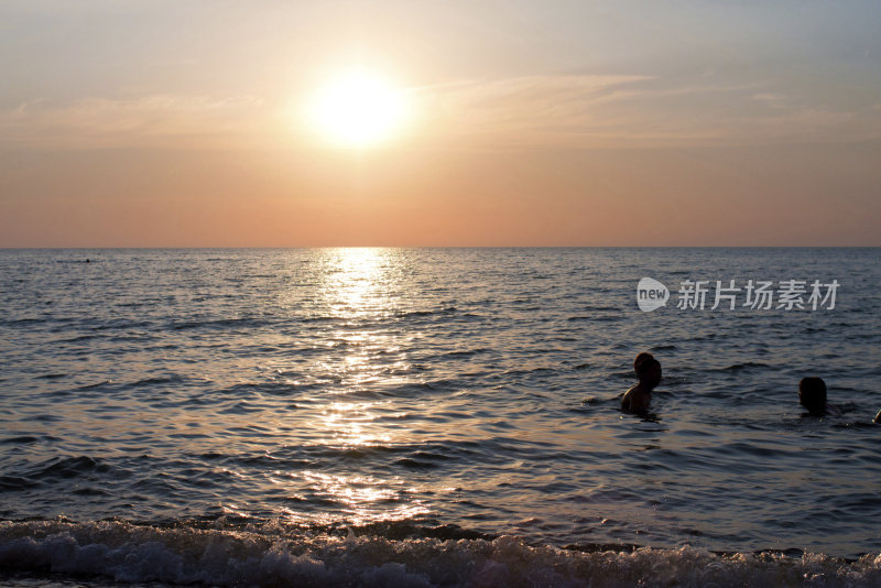 海上日落