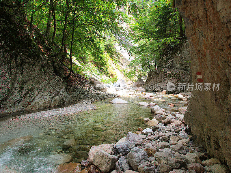 高山峡谷