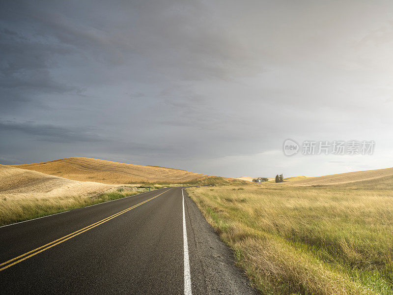 帕卢斯的蜿蜒道路