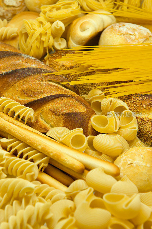 意大利面和面包