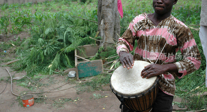 非洲鼓手