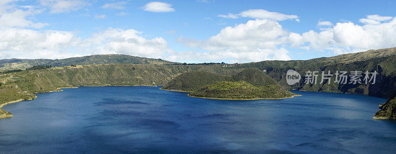 Cuicocha火山口湖