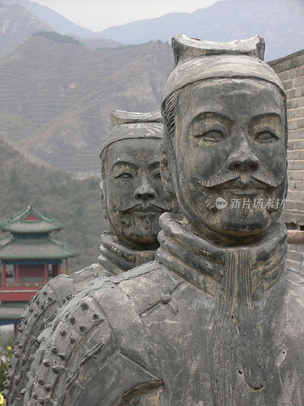 长城上的中国兵马俑