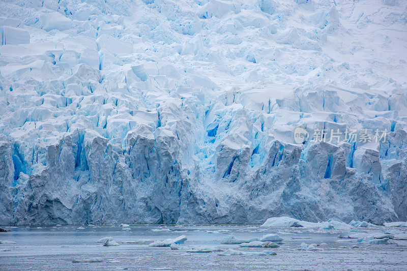 南极洲:天堂港的冰川