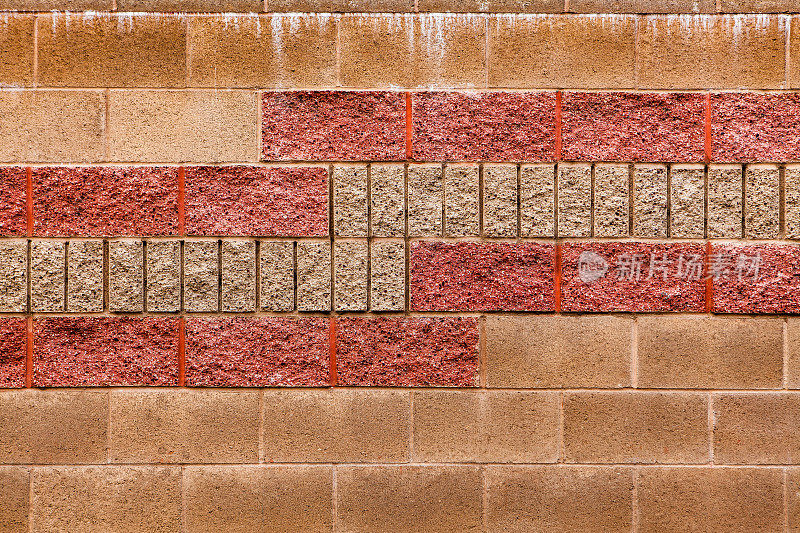 棕色和红色混凝土砌块墙