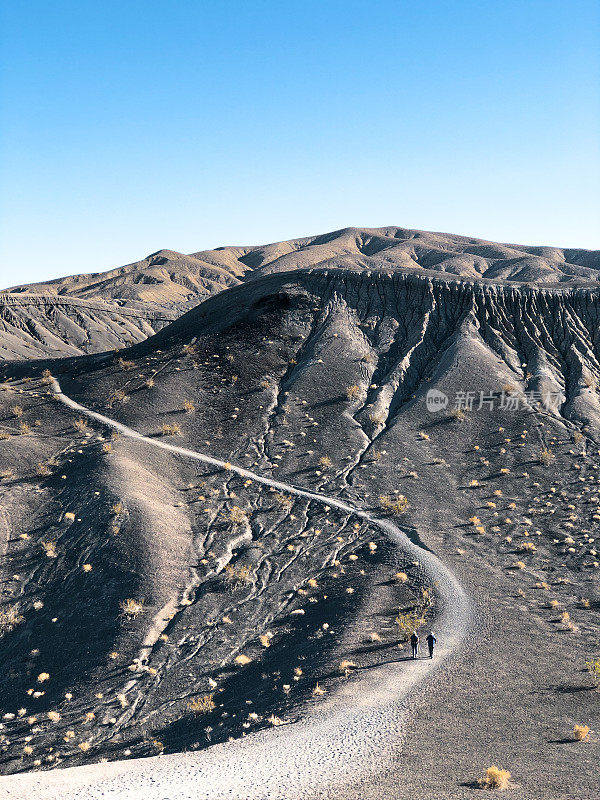 乌比比火山口，死亡谷沙漠，加利福尼亚。