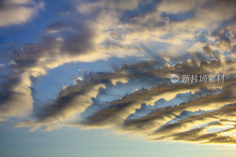 令人惊叹的云天空背景