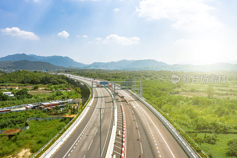 香港香园围公路一览无余