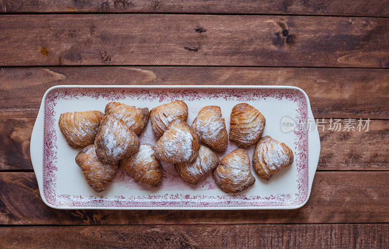 那不勒斯Sfogliatelle”