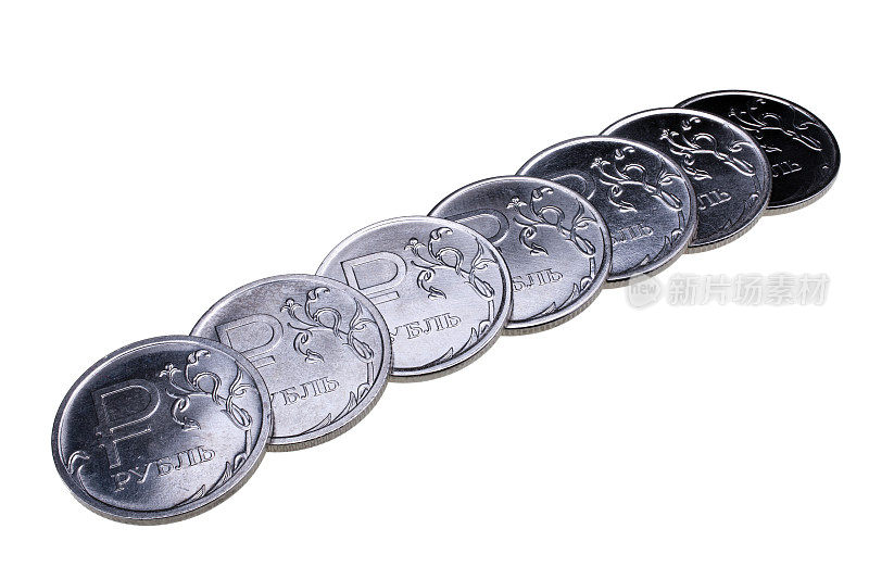 价值一卢布的几枚金属硬币。