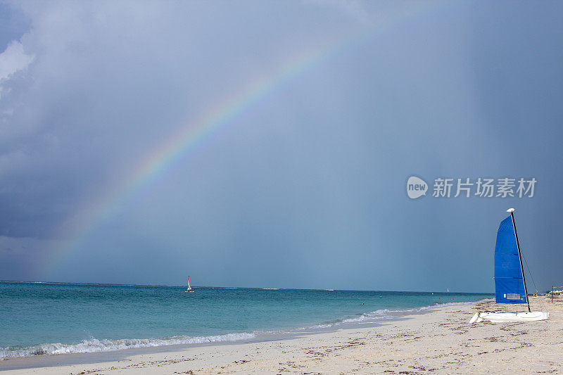 加勒比海上彩虹