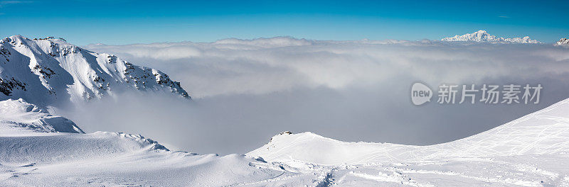 冰雪覆盖的山景观