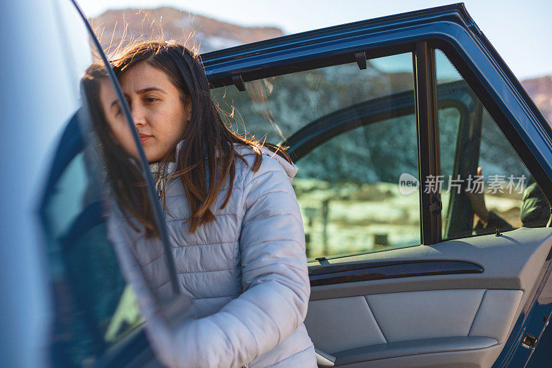 西班牙女性朋友美国西部户外旅行照片系列