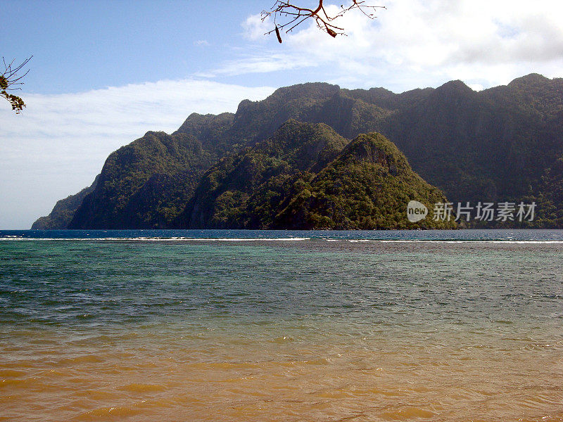 菲律宾巴拉望岛科伦岛的原始景观