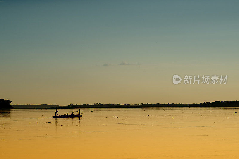 刚果河:最后一天的独木舟(独木舟)