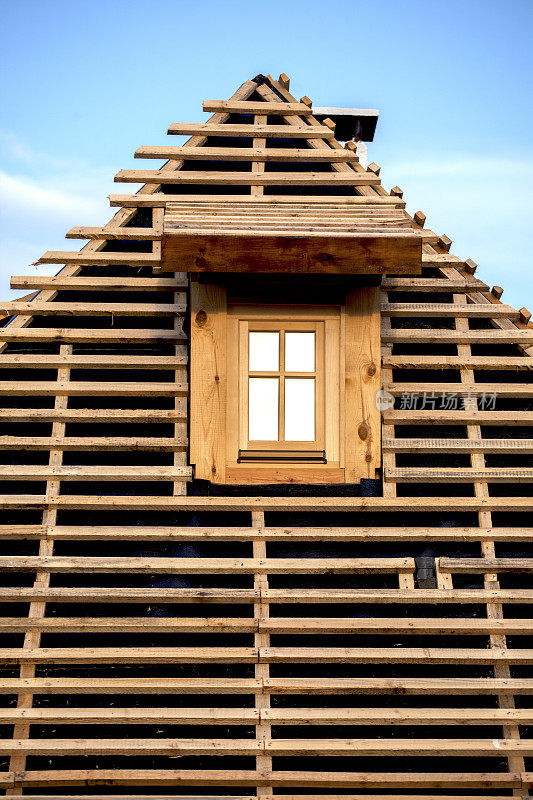 重建屋顶