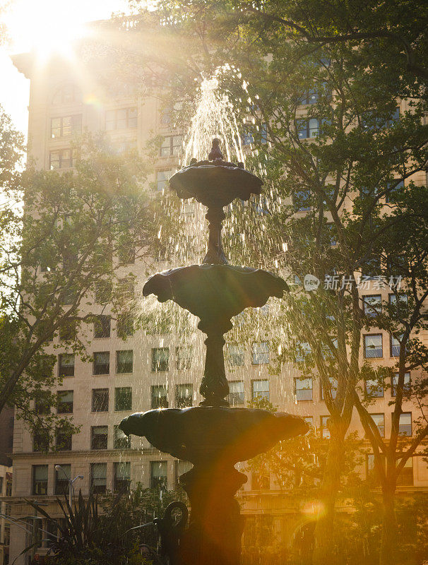 曼哈顿麦迪逊广场公园喷泉