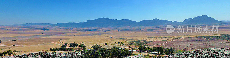 南非喀拉哈里沙漠全景景观