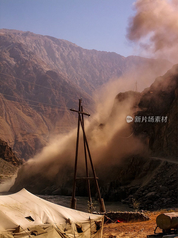 道路建设中爆破爆破