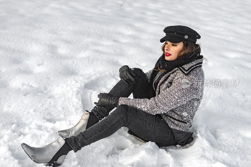 在雪中嬉戏，中央公园，纽约