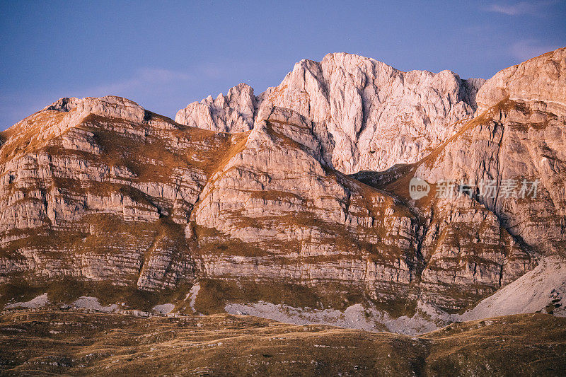 鸟瞰山景