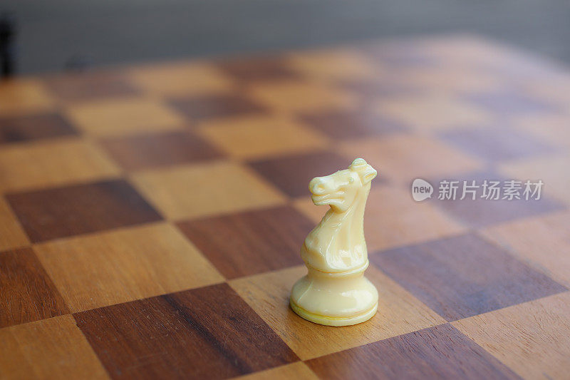 棋盘上的棋子