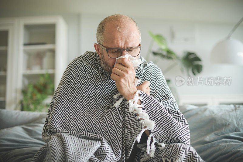 房间里的成年男子(疾病)