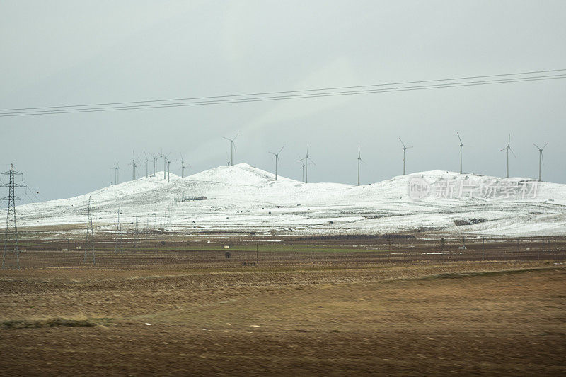 雪域和风车