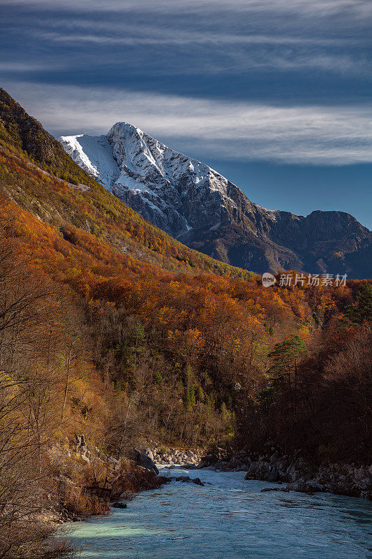 冬季的雪山在朱利安阿尔卑斯山，Primorska，斯洛文尼亚，欧洲