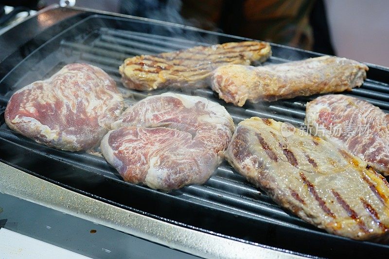 肉配炸里脊牛排