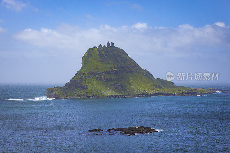 Tindholmur岛，faroe群岛