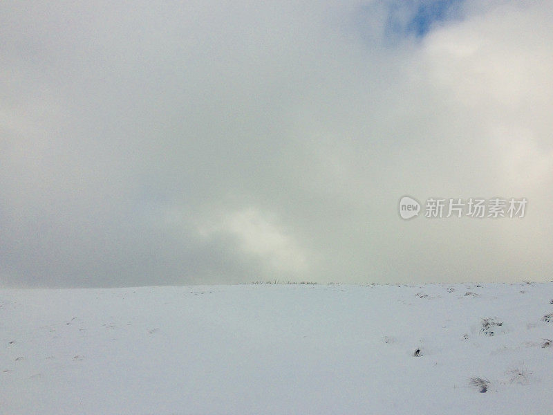 冬季澳大利亚阿尔卑斯山景观