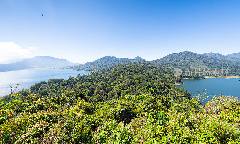 达瑙布延湖的山景，巴厘岛，印度尼西亚