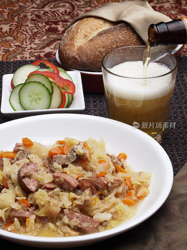 Bigos(波兰猎人炖肉)