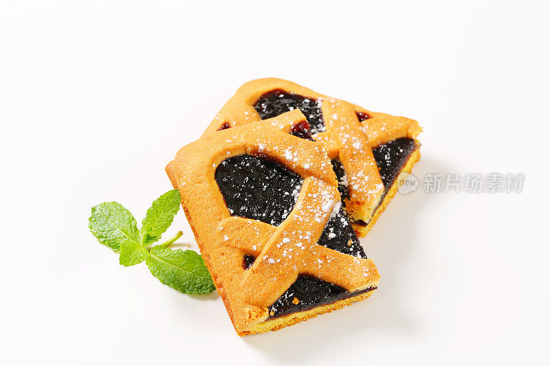 白色背景上的Crostata碎片