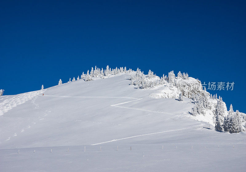 滑雪登山