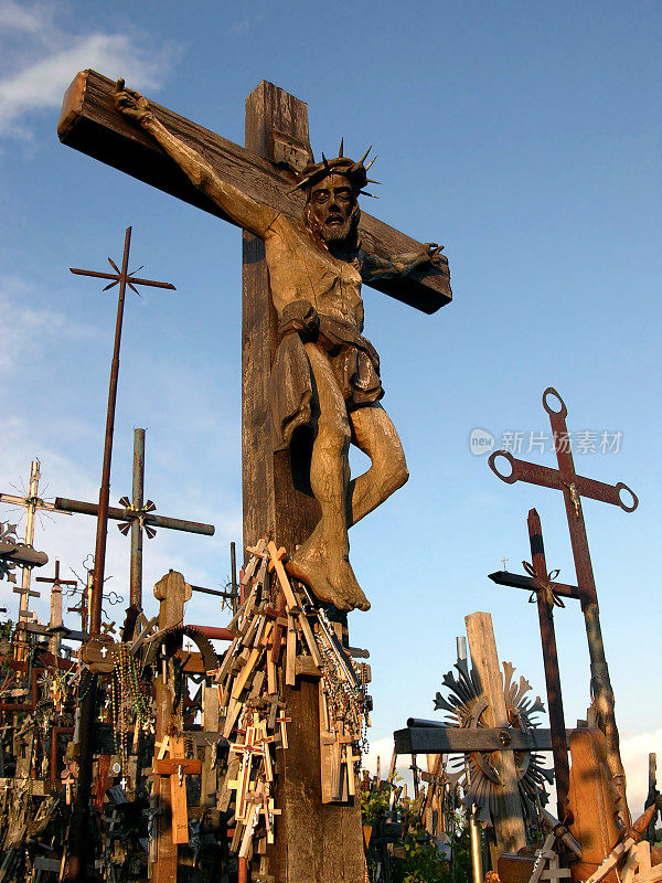 耶稣基督在十字架山