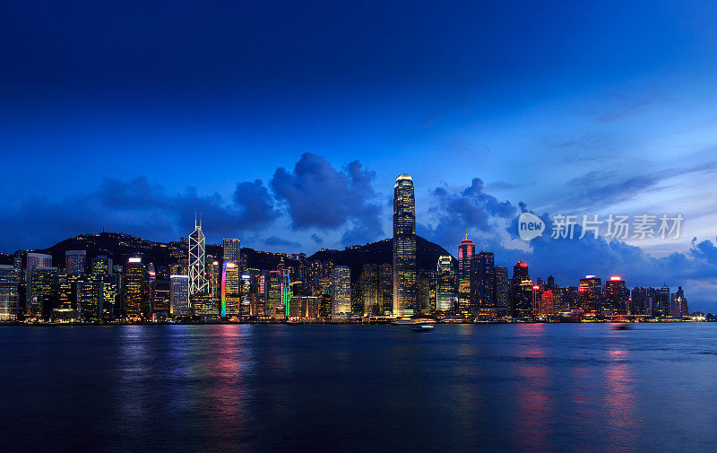 香港夜景:维多利亚港的夜晚