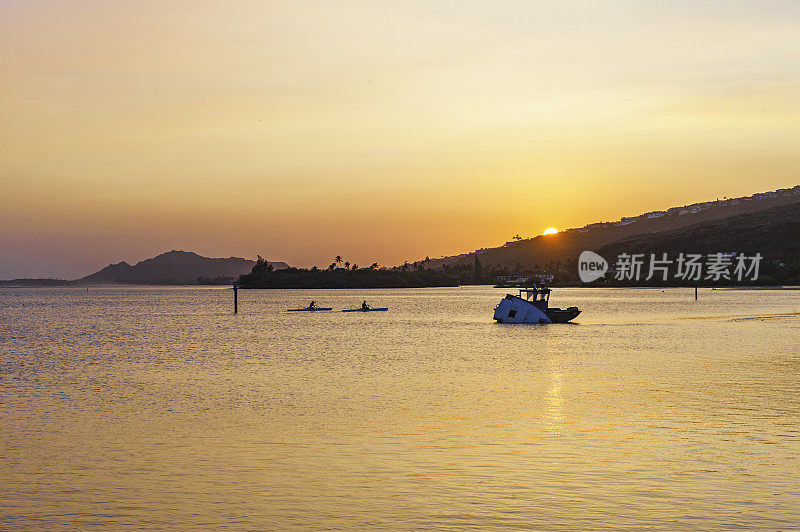 毛那鲁阿湾海滩公园