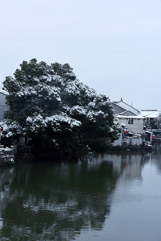 长江以南正在下雪