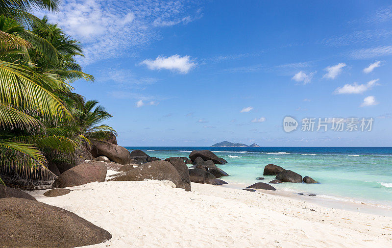 塞舌尔岛剪影岛的天堂海滩