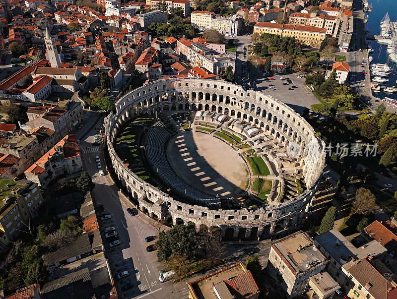 普拉的罗马圆形剧场的鸟瞰图。克罗地亚伊斯特里亚。