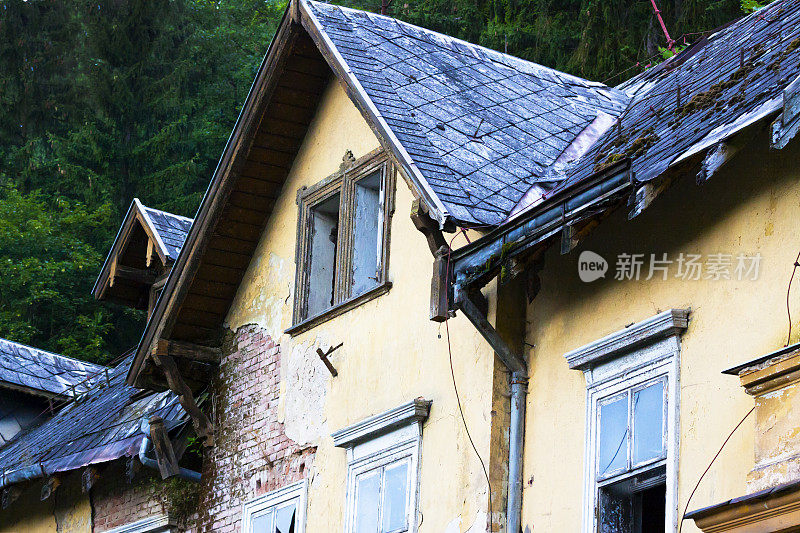 特写损坏，毁坏，废弃的旧建筑