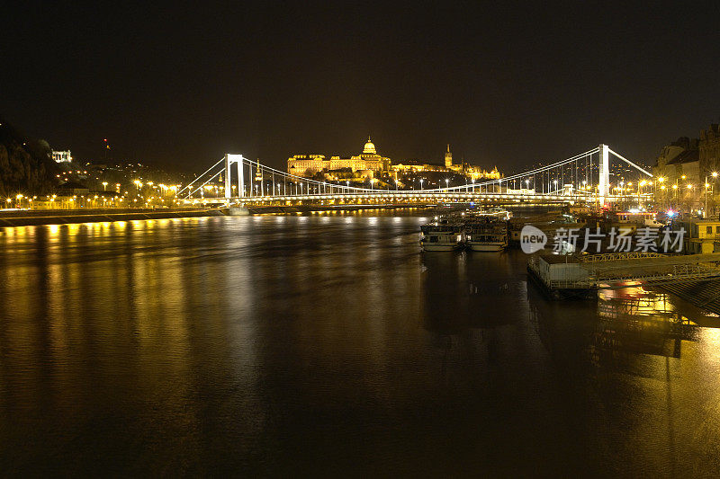 多瑙河和伊丽莎白桥