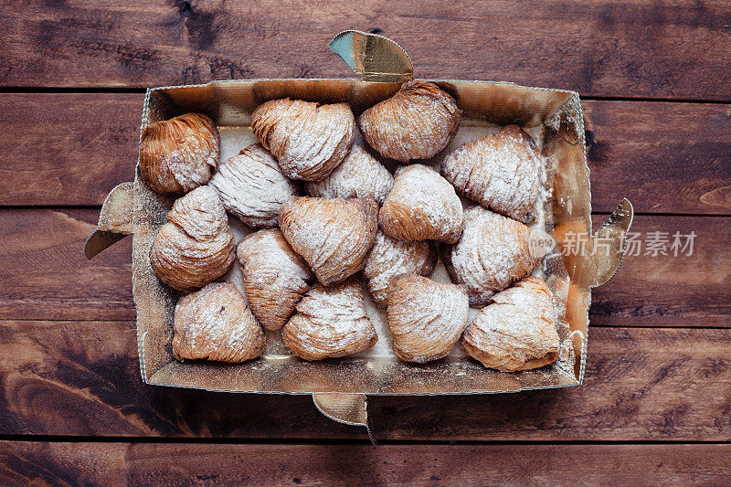 那不勒斯Sfogliatelle”