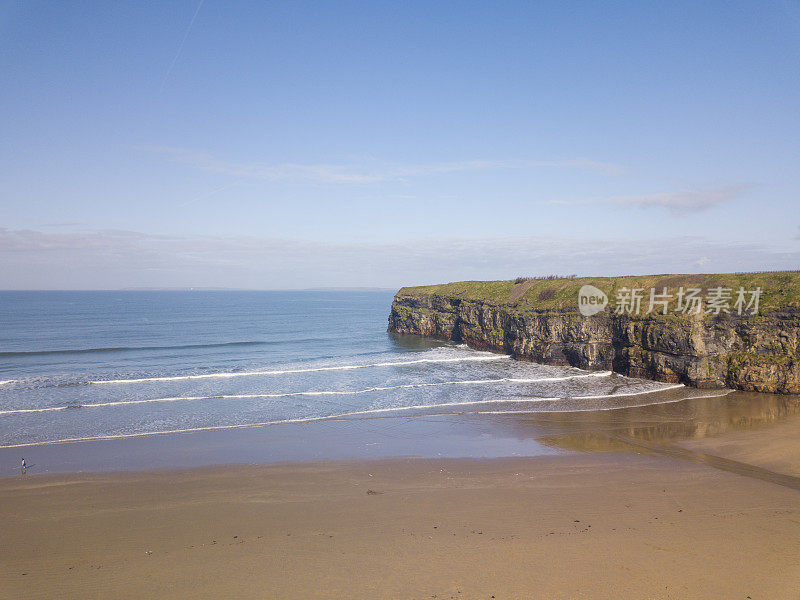 鸟瞰图Ballybunion，县克里，爱尔兰。