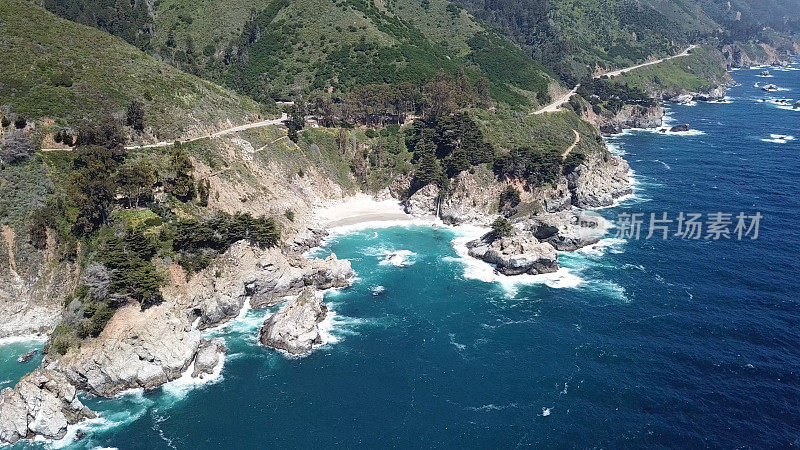 加州海岸线的无人机航拍照片由大苏尔拍摄
